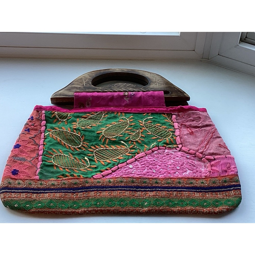 Vtg‎ India Embroidered Fabric Purse Handbag W/ Carved Wood Handles Boho Colorful